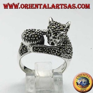 Bague en argent, chat avec boule de marcassite