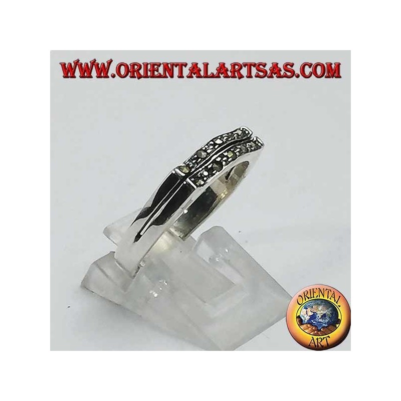 Silver ring, wavy rectangle in marcasite