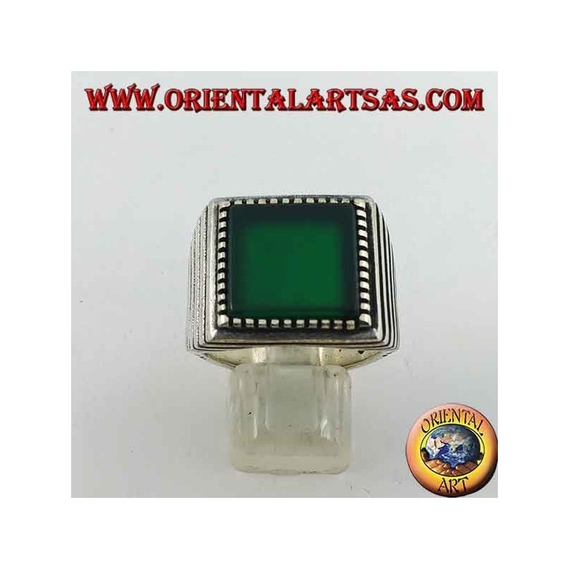 Anillo de plata con ágata verde cuadrada grande, a rayas en los lados