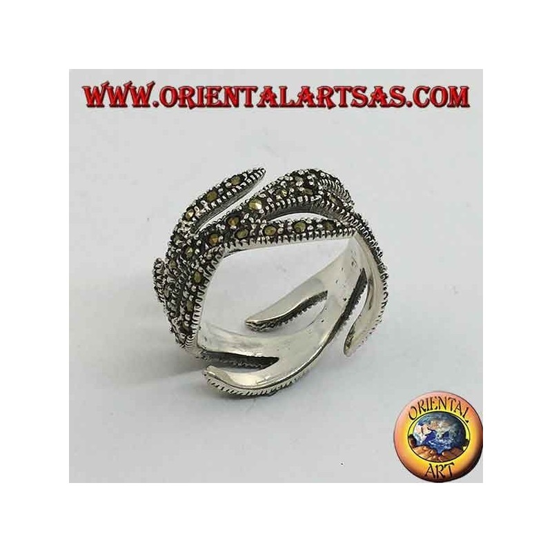Bague en argent avec marcassite, motif de feu sculpté