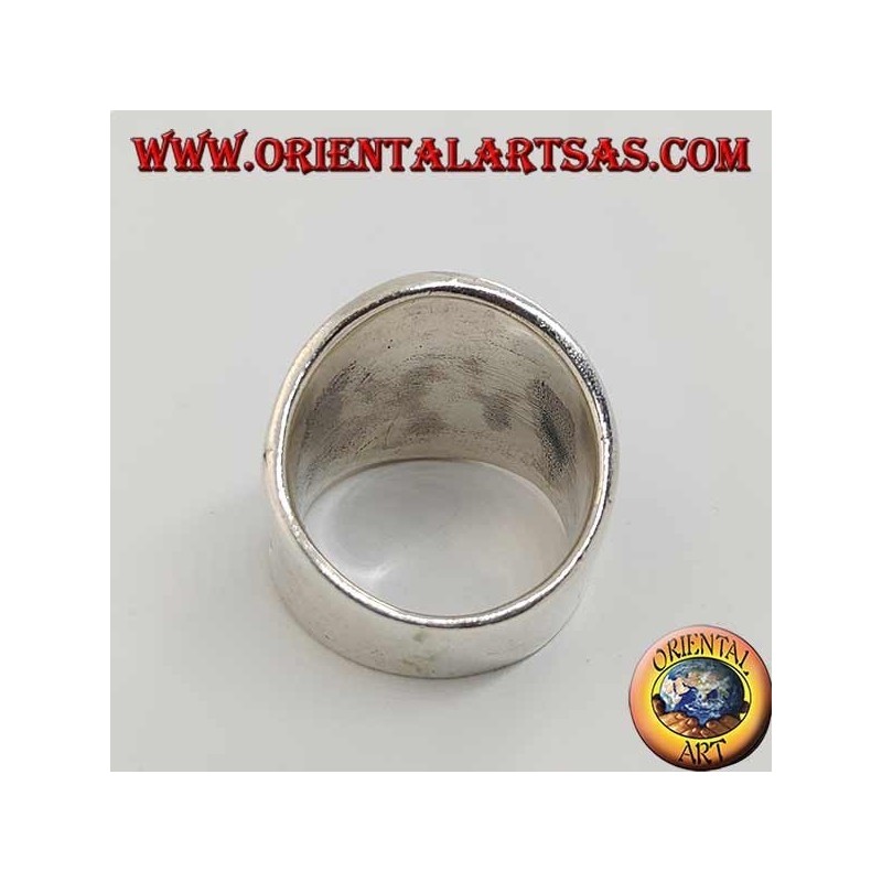 Bague large bande en argent avec dragon en haut-relief