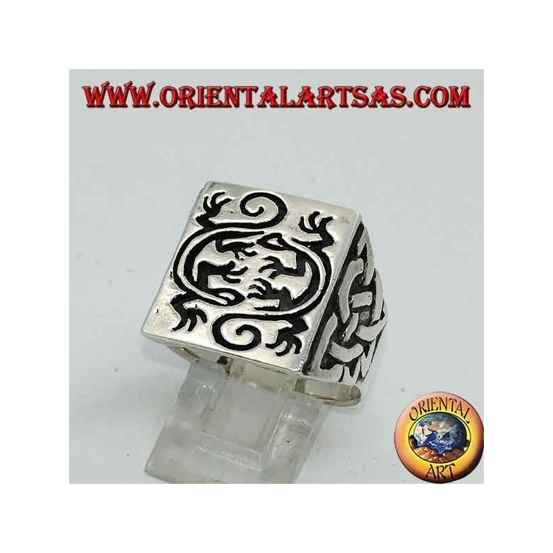 Bague carrée en argent avec sceau gecko double miroir gravé