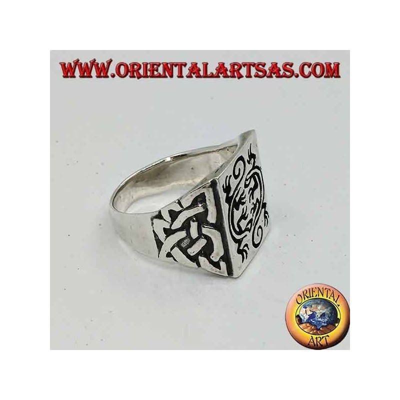 Anillo cuadrado de plata con sello gecko de doble espejo grabado