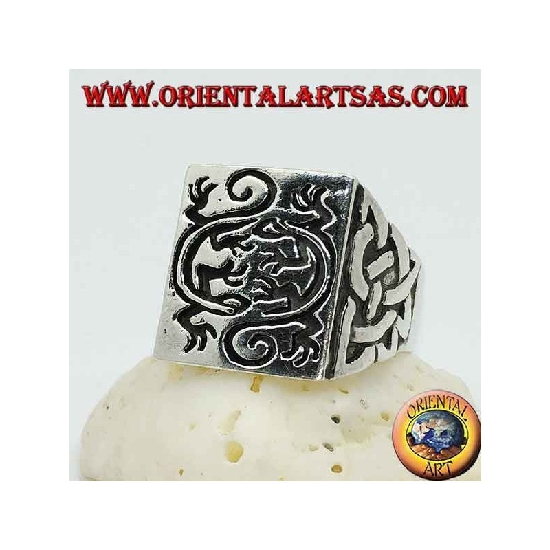Bague carrée en argent avec sceau gecko double miroir gravé