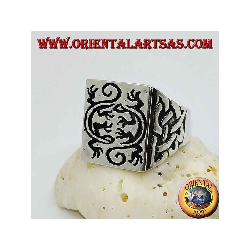 Bague carrée en argent avec sceau gecko double miroir gravé