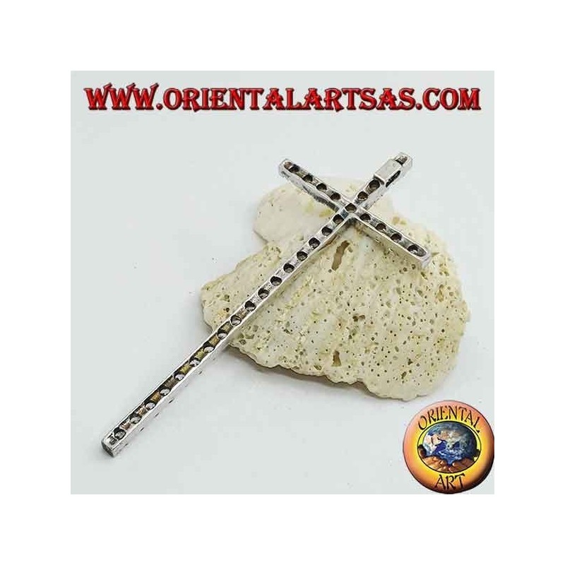 Pendentif en argent rhodié avec grande croix et zircons incrustés