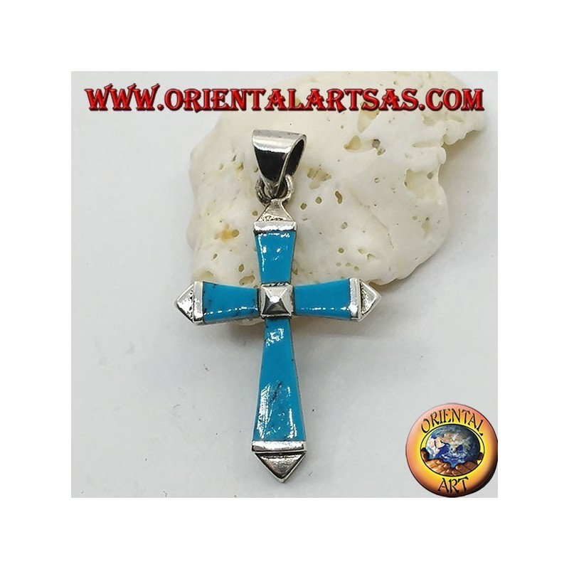 Pendentif croix en argent avec bras en pâte turquoise et structure en argent