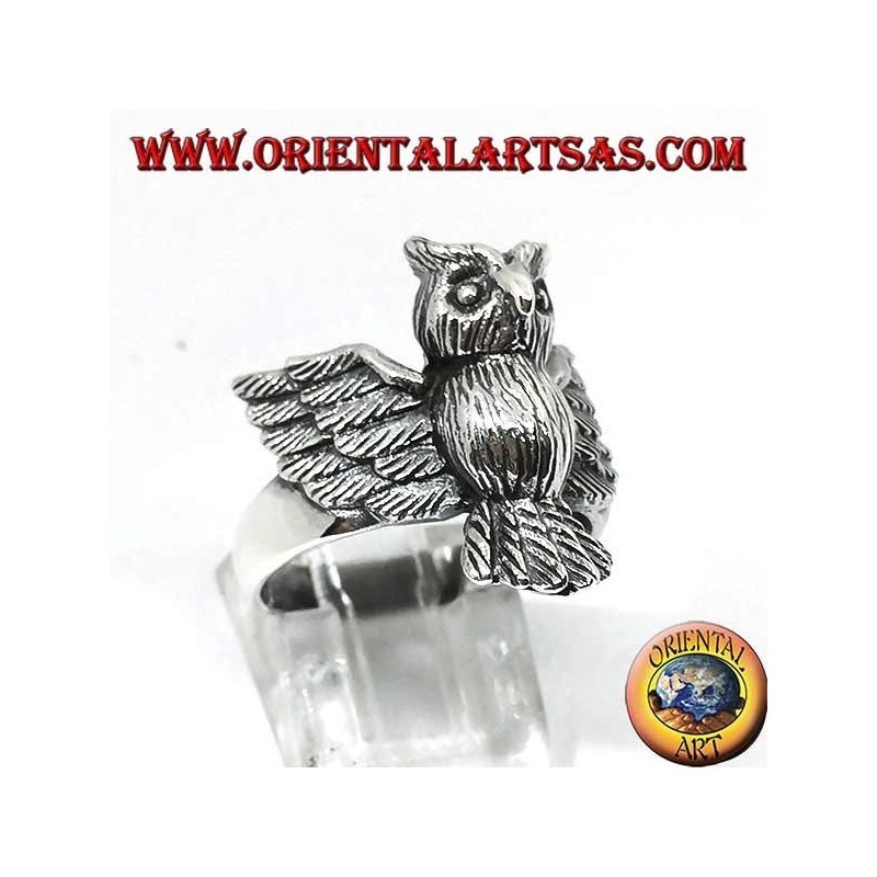 Silver ring with whole owl with open wings