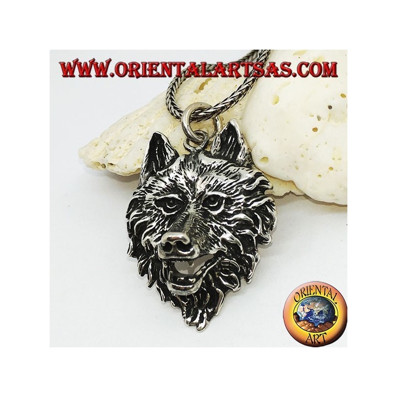 Grand pendentif tête de loup en argent