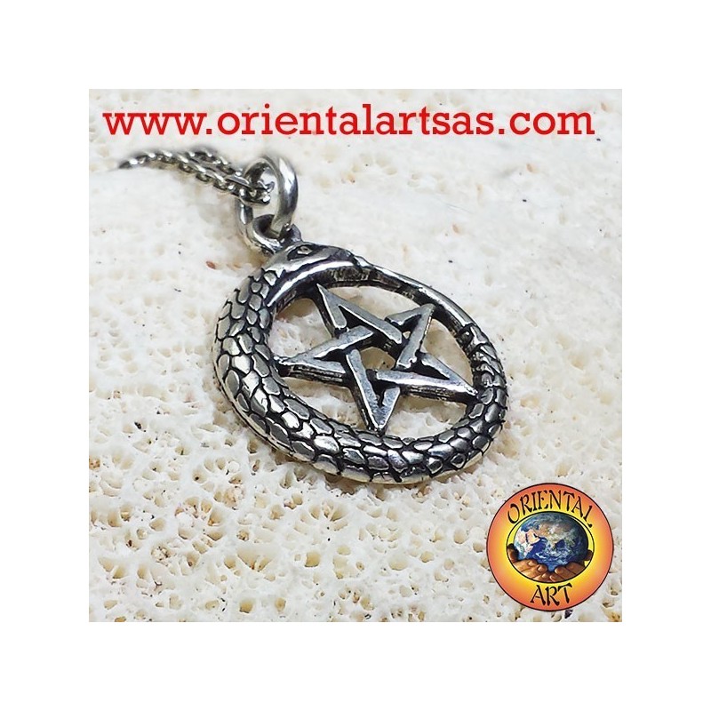 Ciondolo ouroboros  con pentacolo in argento