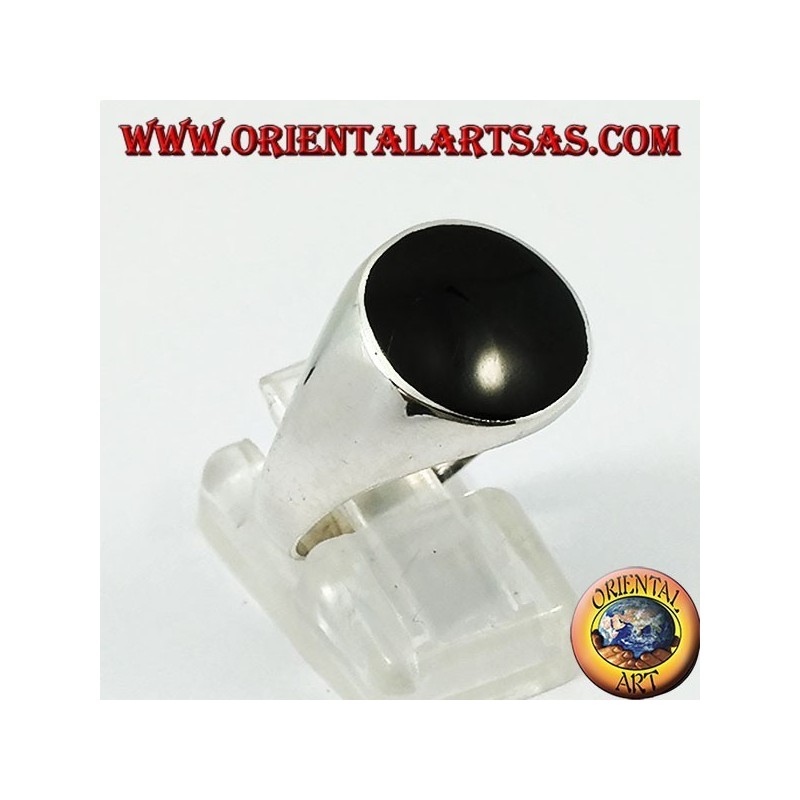 Anello in argento liscio con onice tonda