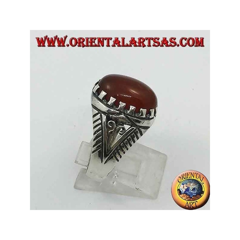 Silberring mit ovalem Cabochon-Karneol-Set mit Verzierungen an den Seiten...
