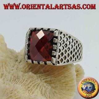 Silver ring with faceted rectangular garnet and openwork mesh on the sides