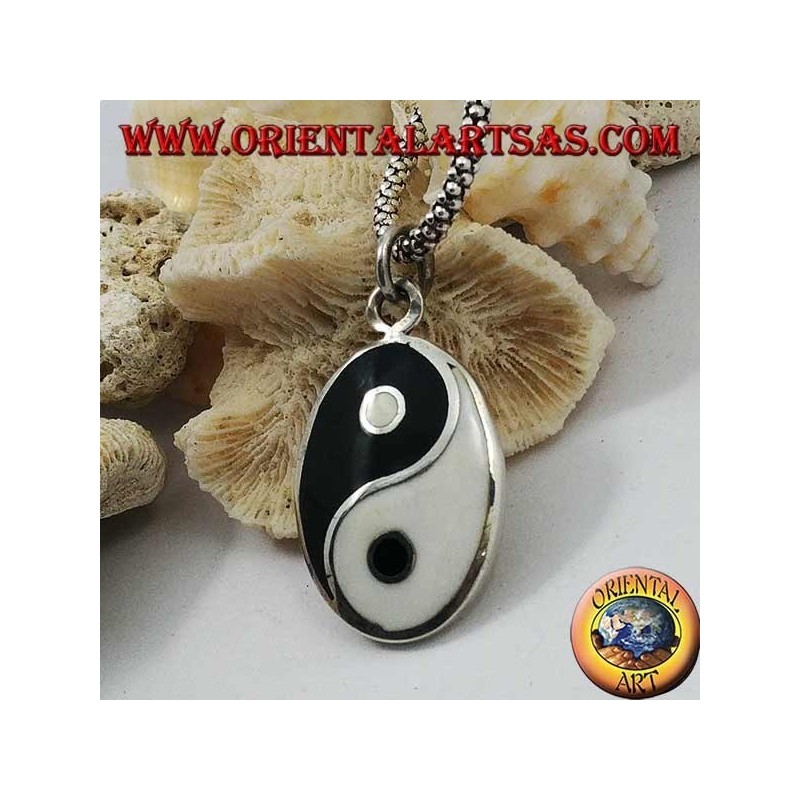 Pendentif en argent ovale lisse, yin yang tao avec nacre