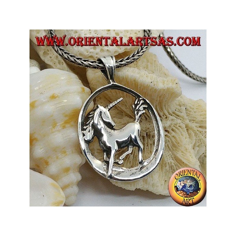 Silver unicorn pendant in the circle
