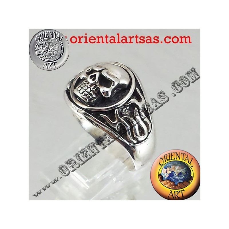 Skull Ring en flammes argent