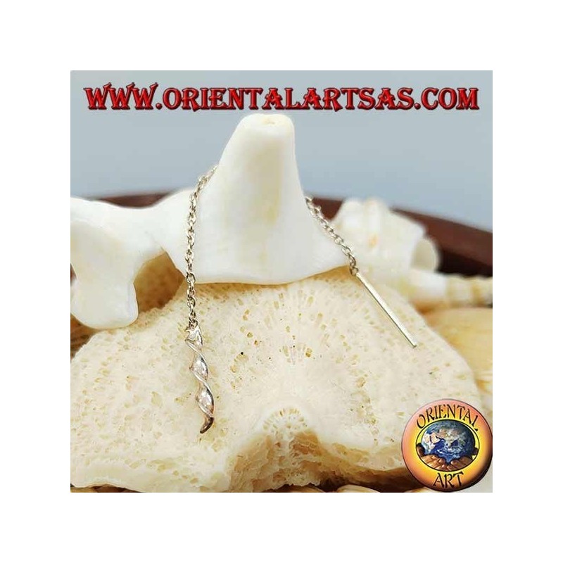 Pendientes de cadena de plata con hélice de ADN de 7 cm.