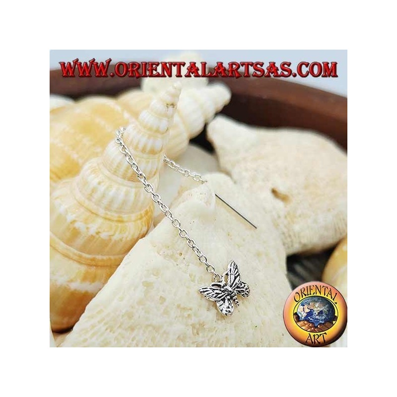 Pendientes de plata con mariposa estilizada de 6 cm.