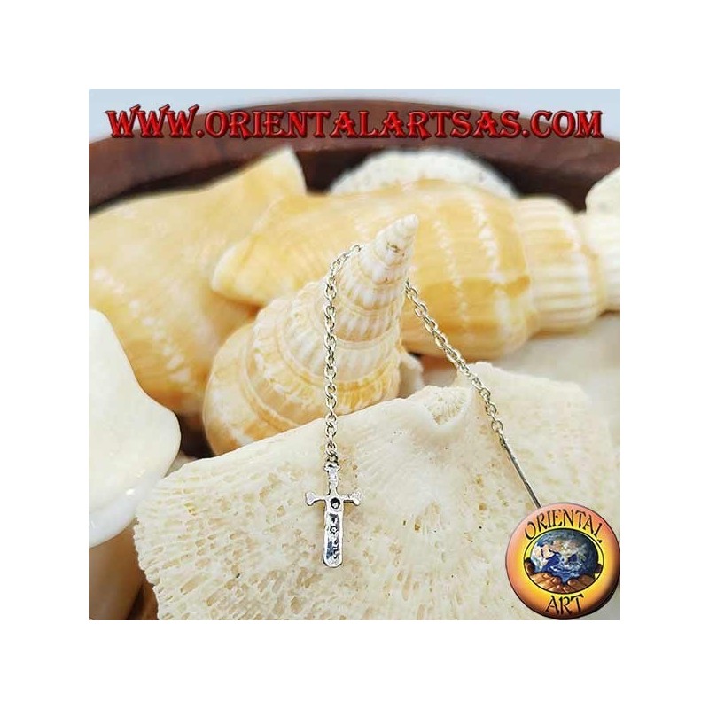Orecchini in argento a catenina con spada dell'amore da 6 cm