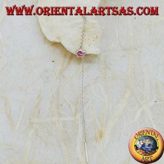 Pendientes de plata con una cadena de estrella redondeada con diamantes de imitación rosa de 9 cm.