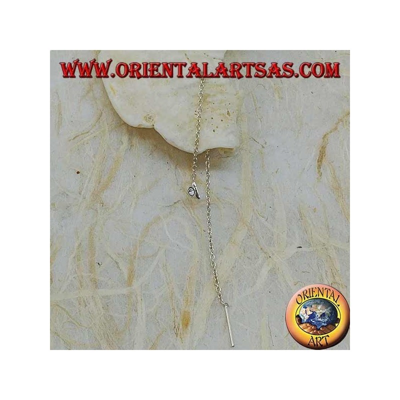 Orecchini in argento a catenina triangolo con strass bianco da 9 cm