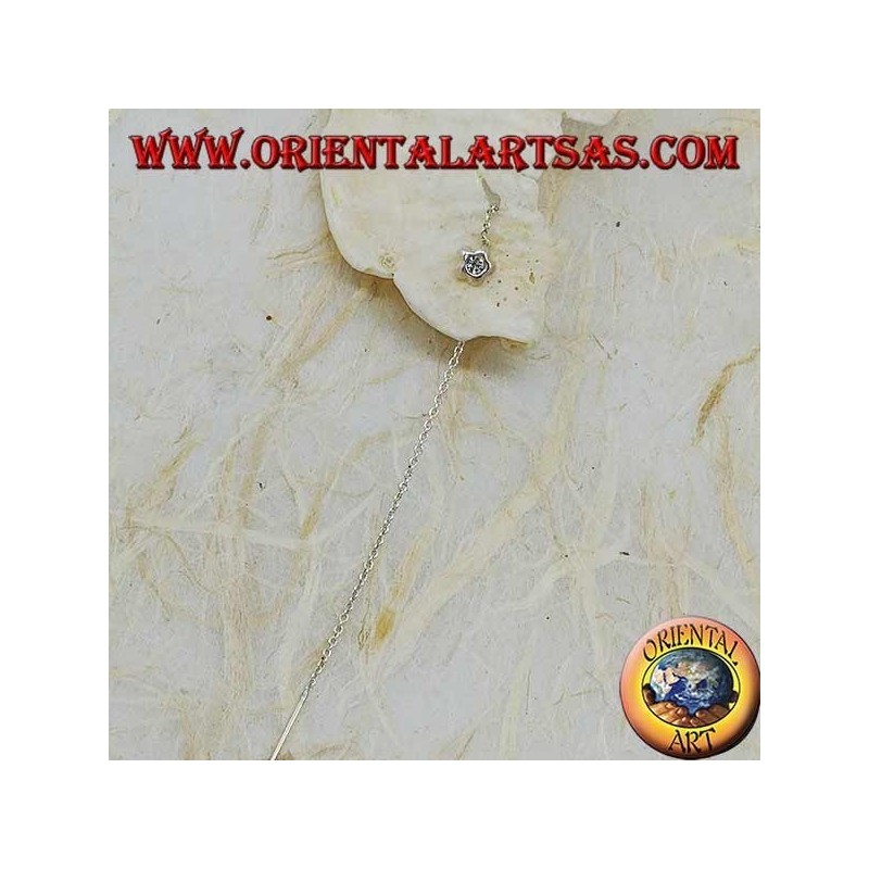 Pendientes de plata con cadena de estrella convexa con diamantes de imitación blancos de 9 cm.