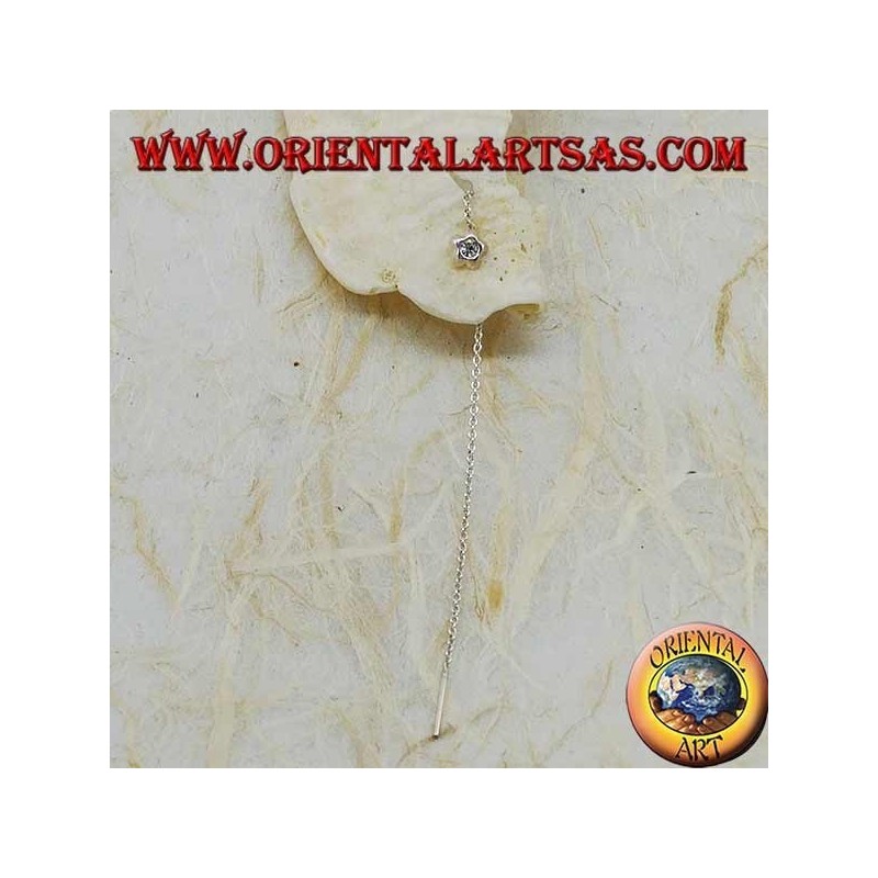 Orecchini in argento a catenina stella bombata con strass bianco da 9 cm