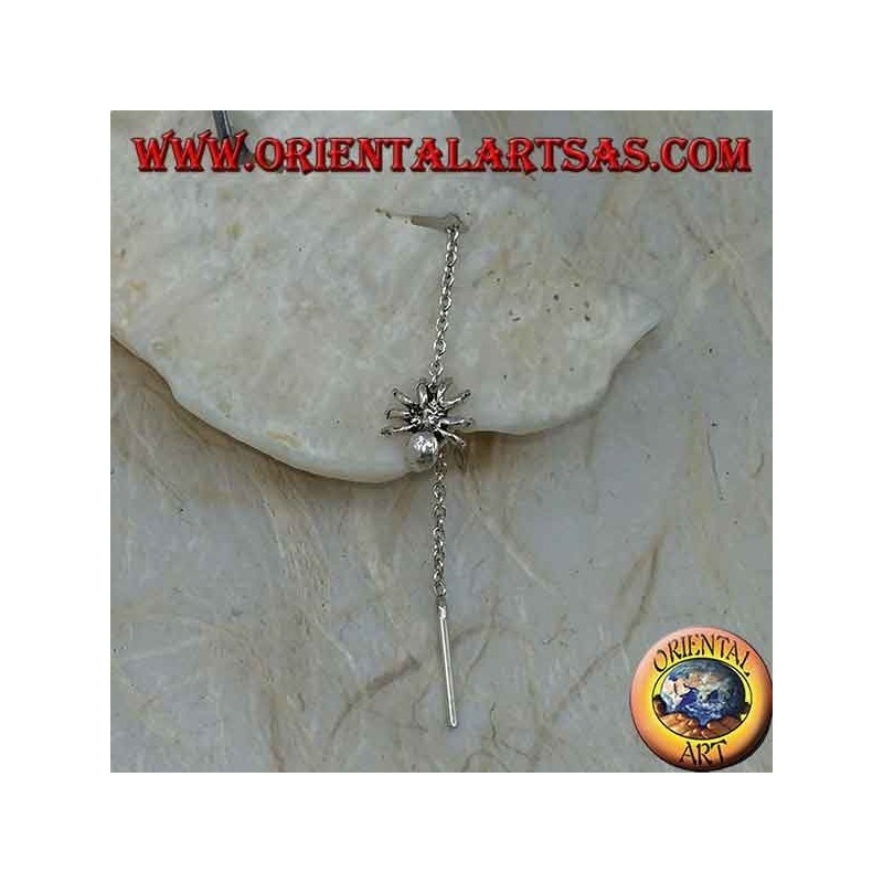 Pendientes de cadena de plata con araña de 10 cm.