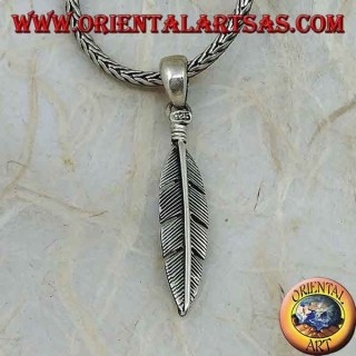 Pendentif plume en argent droit, symbole de purification (moyen)