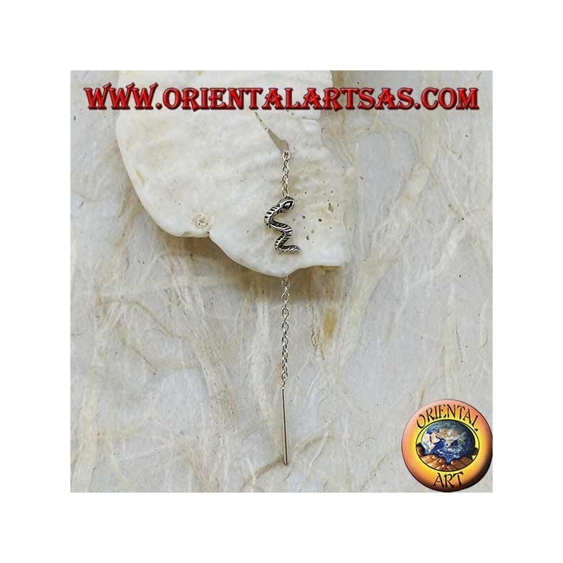 Pendientes de cadena de plata con serpiente de 6 cm.