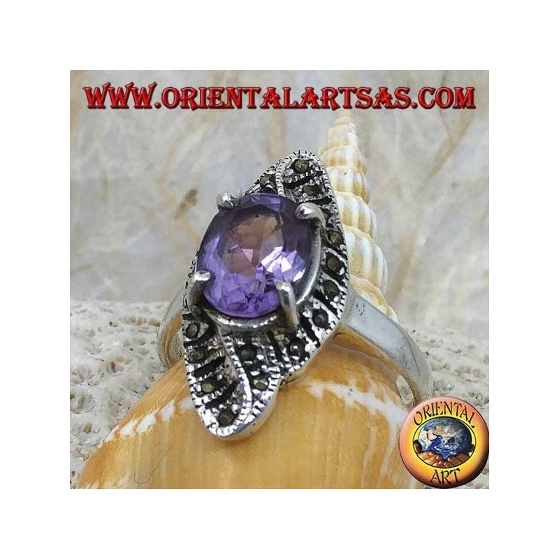 Anillo de plata, tejido romboidal con amatista ovalada natural y marcasita