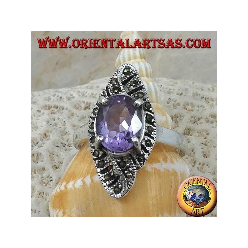 Anello in argento, intreccio romboidale con ametista ovale naturale e marcassite