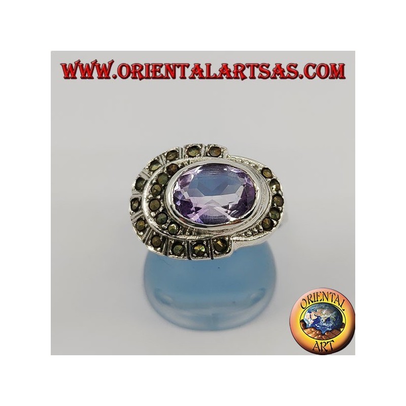 Anello in argento ametista ovale naturale orizzontale contornata da marcassite