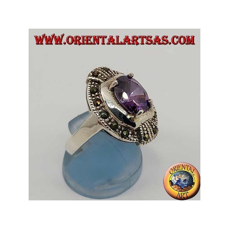 Bague elliptique en argent avec ensemble ovale naturel et améthyste marcassite