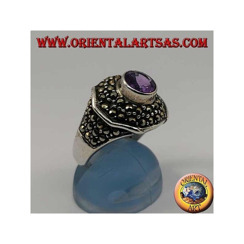 Anillo de plata octogonal con amatista redonda natural tachonada con marcasita
