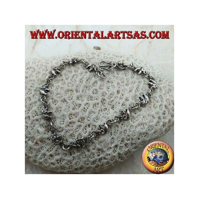 Pulsera de plata con 13 elefantes seguidos (mediano)