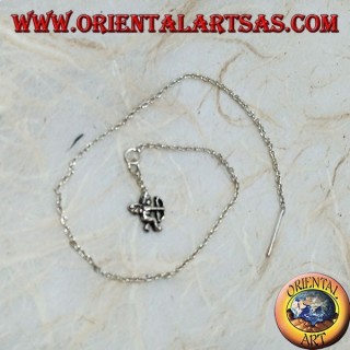 Pendientes de cadena de plata con cupido de 16 cm.