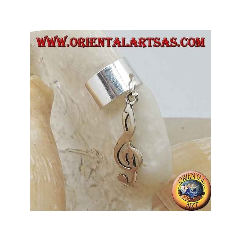 Smooth ear cuff in silver with hanging treble clef