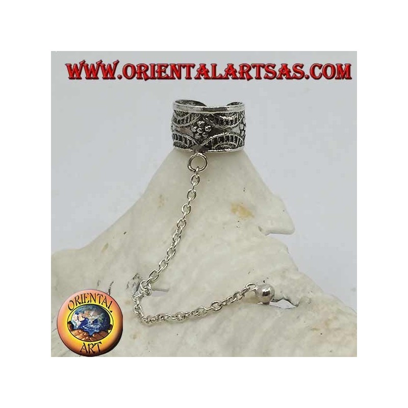 Boucle d'oreille en argent avec chaîne, feston avec fleurs en haut-relief