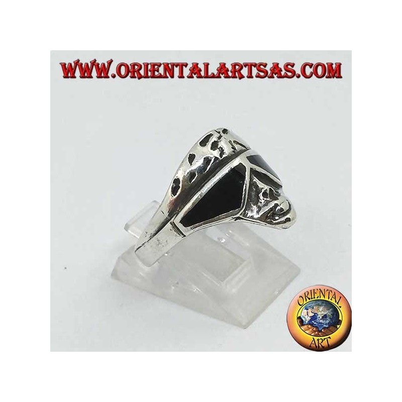 Anello in argento a forma di faccia da motociclista con occhiali da sole con lenti in onice