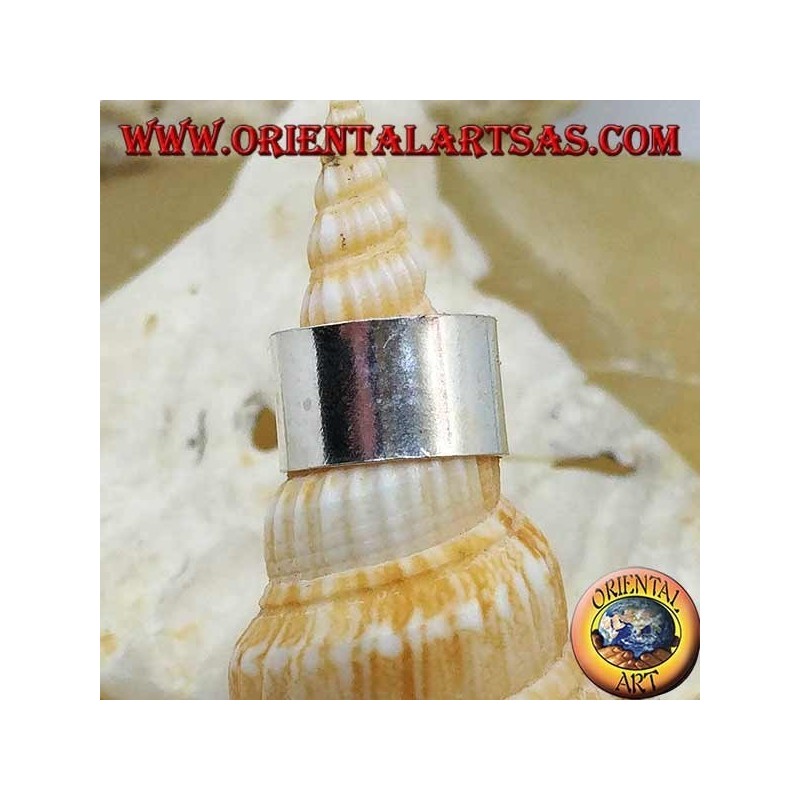 Pendiente de plata con brazalete, banda lisa