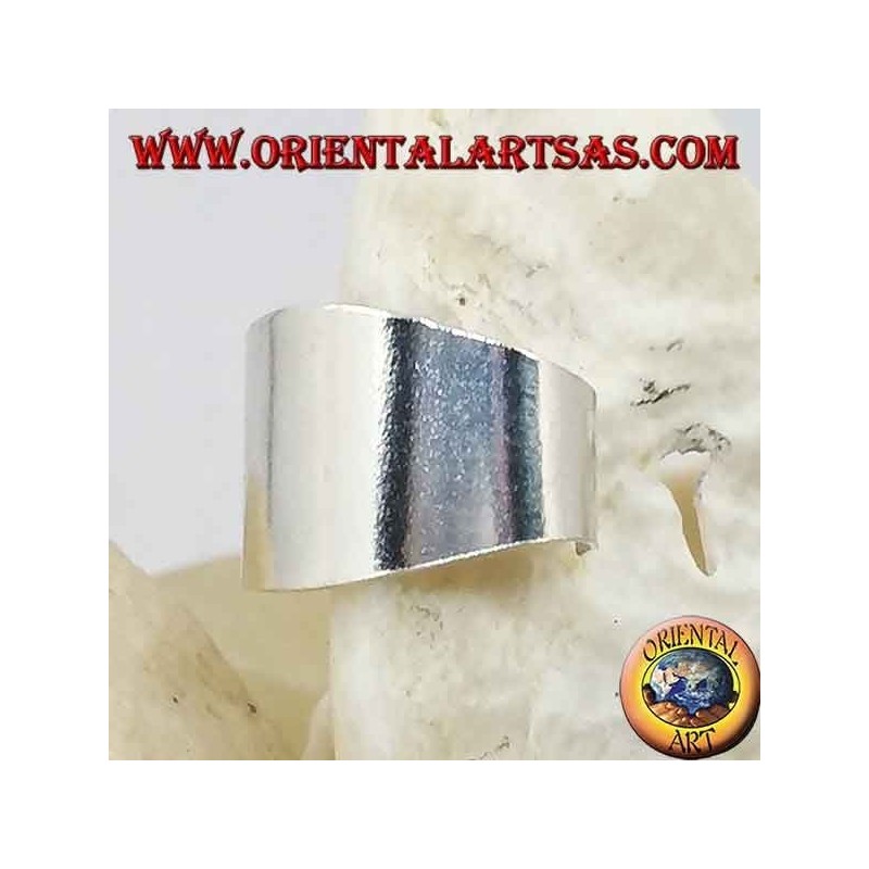 Orecchino Ear Cuff in argento, a fascia liscia larga