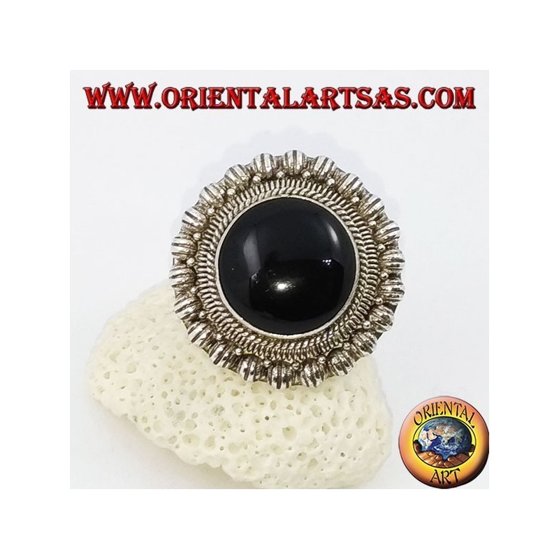 Large daisy silver ring with round cabochon onyx