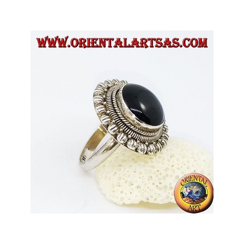 Anillo grande de plata margarita con ónix cabujón redondo
