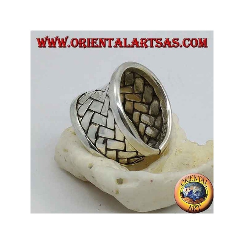 Anillo cóncavo de plata de banda ancha con decoración de celosía trenzada, Karen