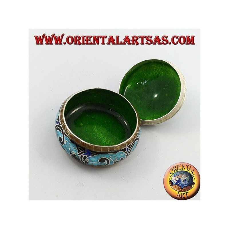 Silver box with chiseled and fire-enameled knob with elephants and floral decorations (blue)