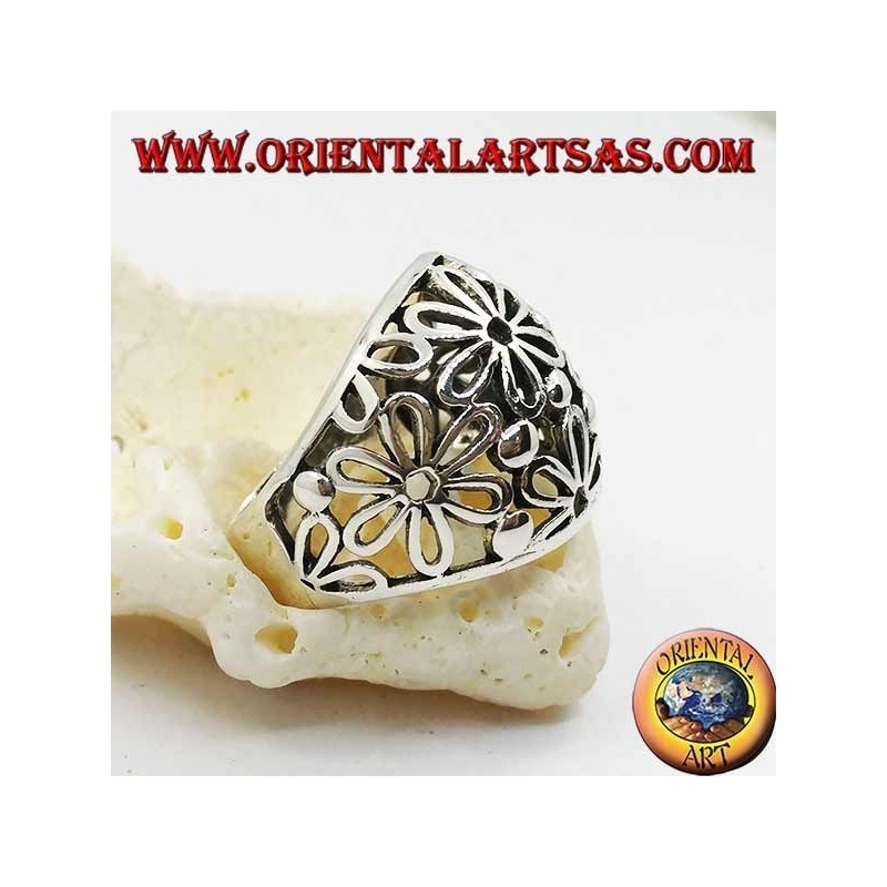 Anello in argento a fascia bombato traforato con girasoli