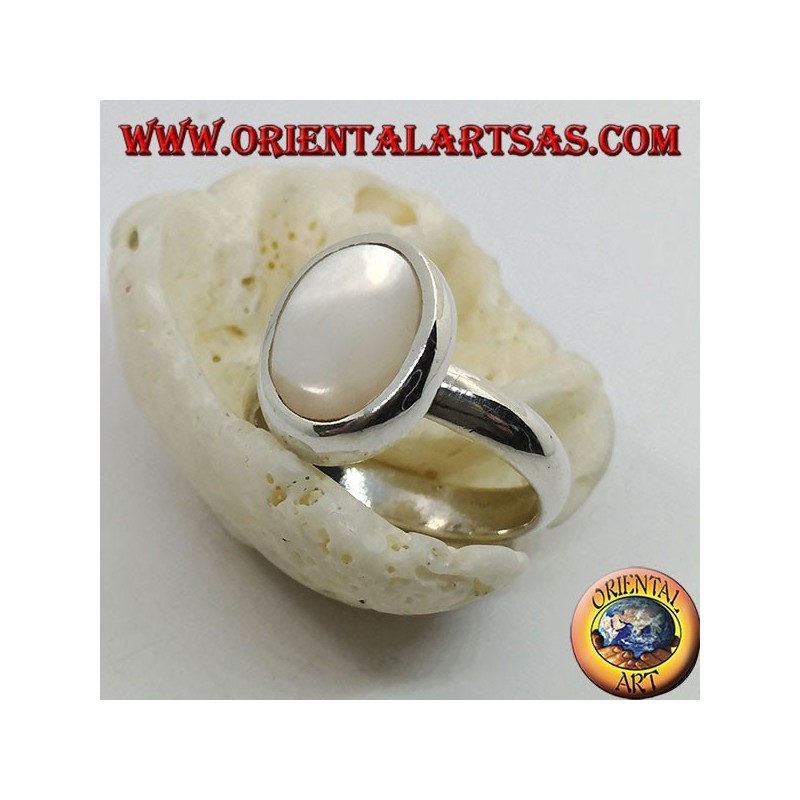Silver ring with large oval mother-of-pearl set flush with the edge