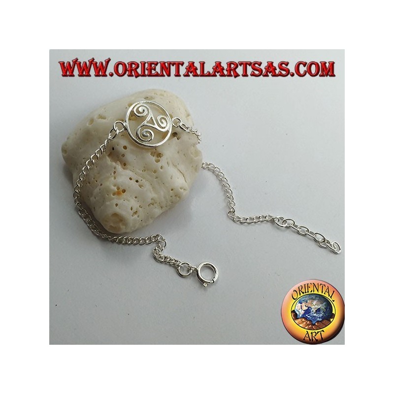 Soft silver bracelet with chain with triskell in the circle in the center