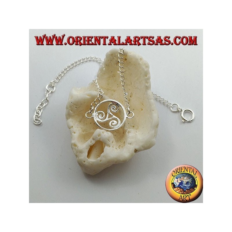 Pulsera de plata suave con cadena con triskell en el círculo en el centro